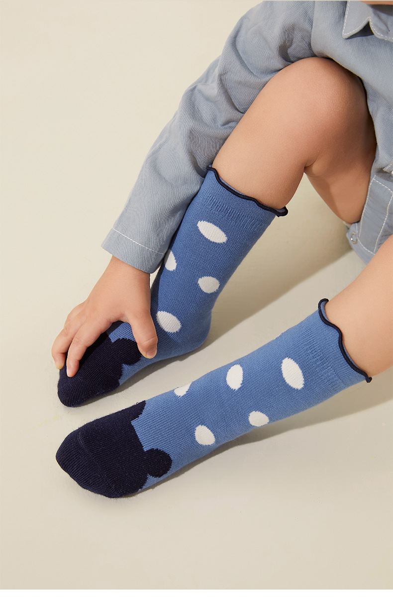 贝比童袜2021秋冬宝宝长筒袜3双/盒圣诞婴儿棉袜a类0-6岁儿童袜子