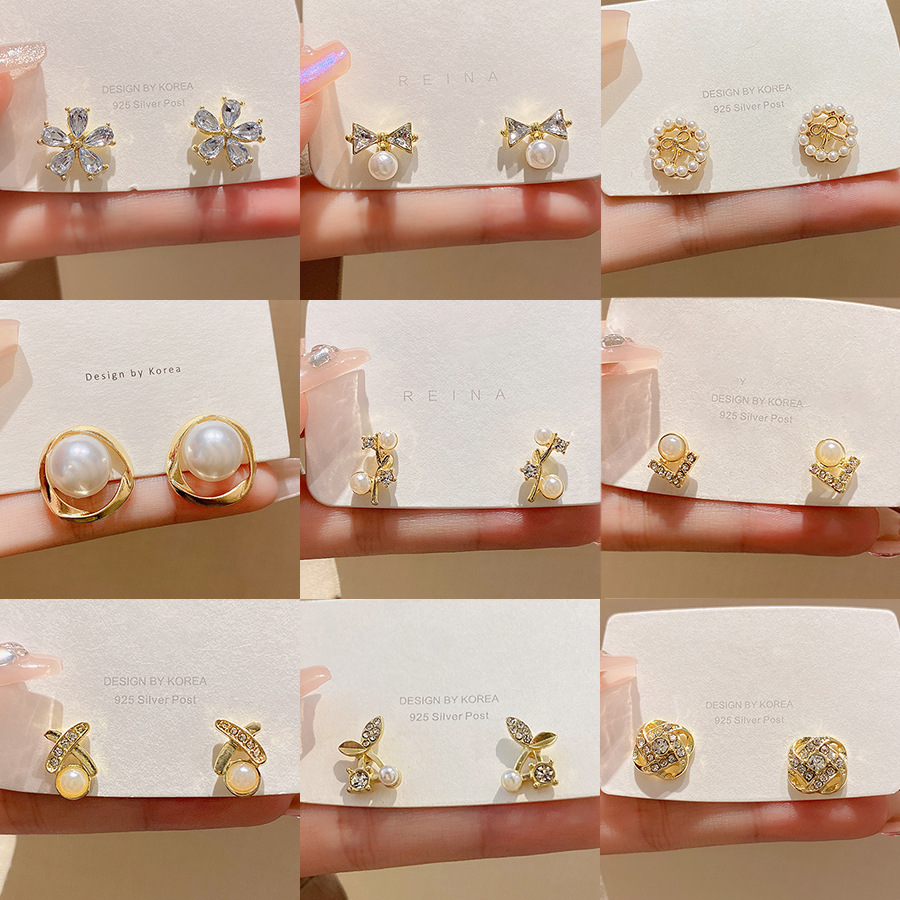S925 Silver Stud Earrings for Female Students 2024 New Trendy Simple All-Match Small Design Ins Style Earrings Earrings