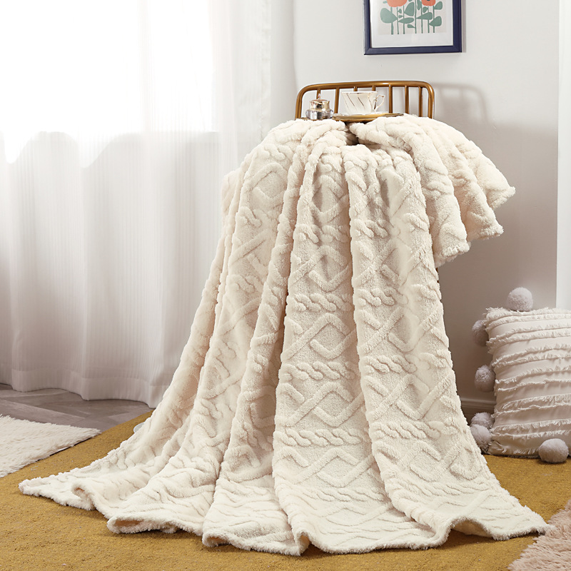 Modern Simple Ins Wind Tower Skin Velvet Blanket Solid Color Single Layer Spring and Summer Blanket Lightweight Air Conditioning Blanket Cover Blanket