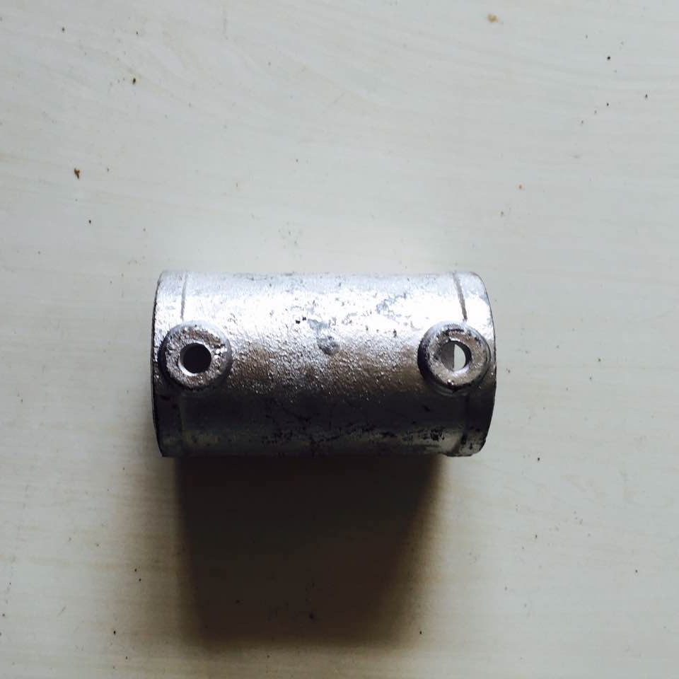 直管二通直通防护栏连接件防护栏管件淘气堡扣件淘气堡管件180度