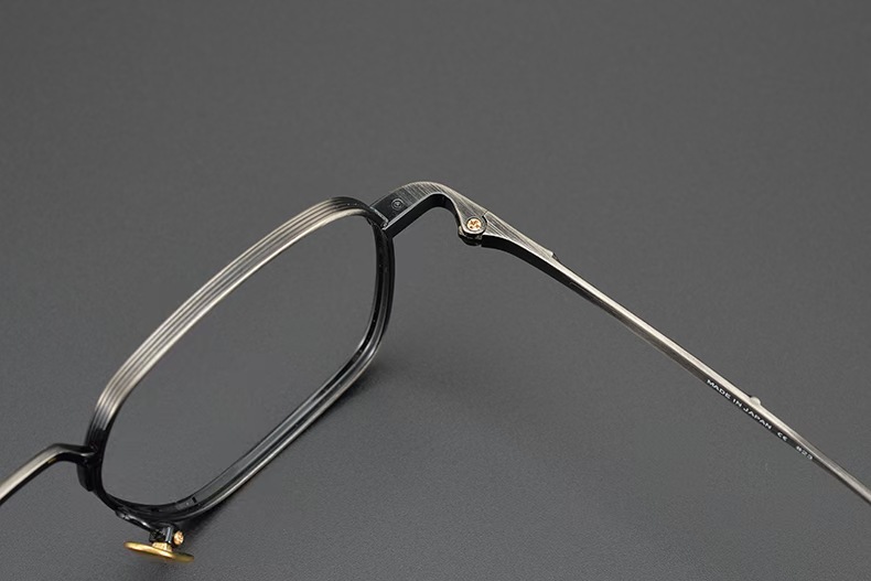 钛板高端近视2021新款眼镜框半框黑框大脸蓝色防辐射眼镜