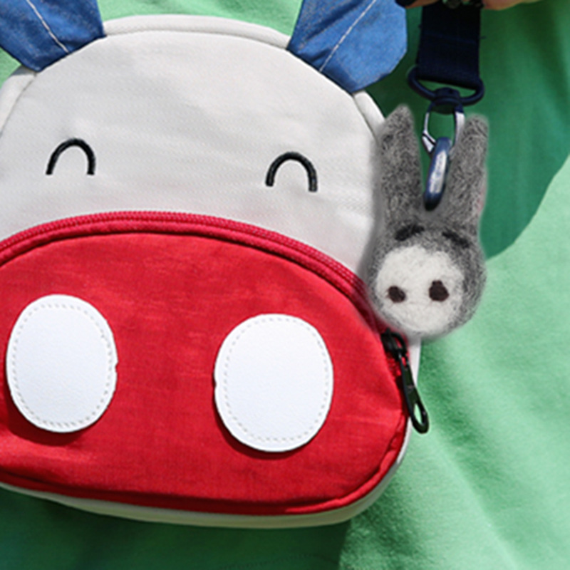 驴头羊毛毡发饰材料 学生手工制作diy成品 儿童衣服胸花别针配饰