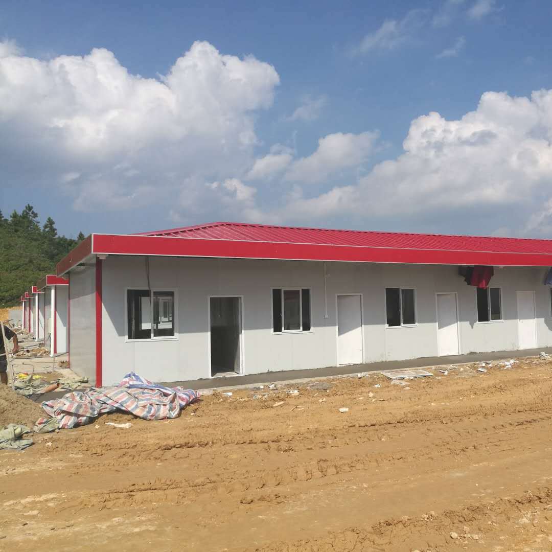 河池四坡式豪华防火活动板房