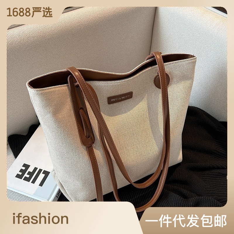 Casual Large Capacity Bag Women's Bag 2023 New Versatile Canvas Bag Commuter Shoulder Bag for Class Simple