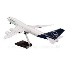 Scale 1:150 47cm B747-8 Lufthansa New 汉莎新航空飞机模型摆件