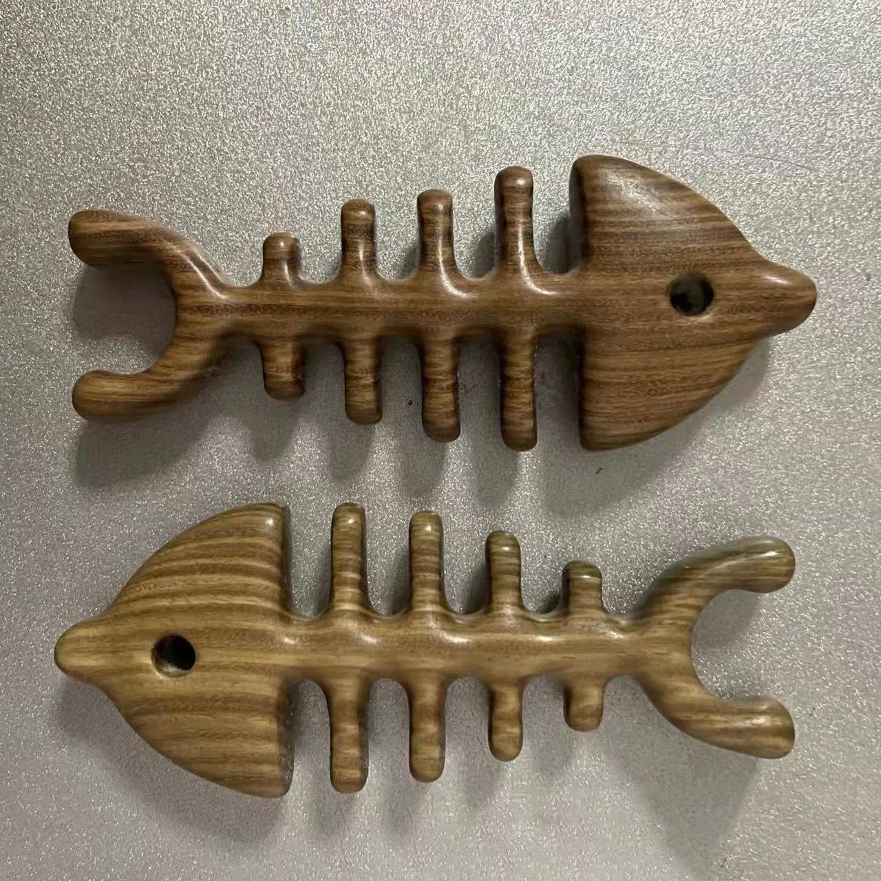 紫檀花梨木鱼骨按摩梳子梳理经络侧面可按摩穴位按摩鱼骨木梳