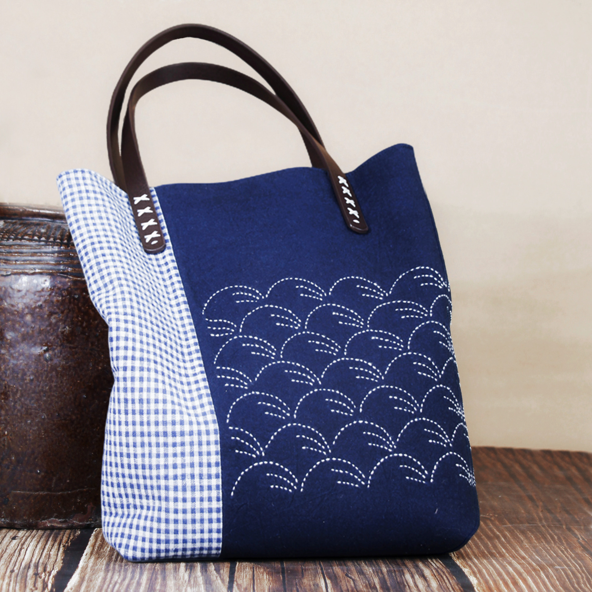 手工刺子绣单肩包蓝染拼接女包旅行包托特包文创礼品旅游纪念