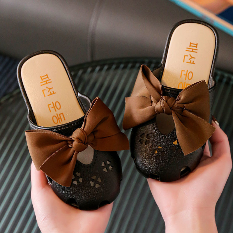 2022 Summer Children's Slippers Girl Sandals Korean Style Waterproof Toe Box Soft Bottom Little Princess Girl Casual Middle and Big Children