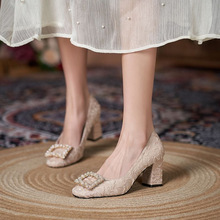 法式浅口方头水钻粗跟高跟鞋2024年新款小香风女鞋一脚蹬时装单鞋