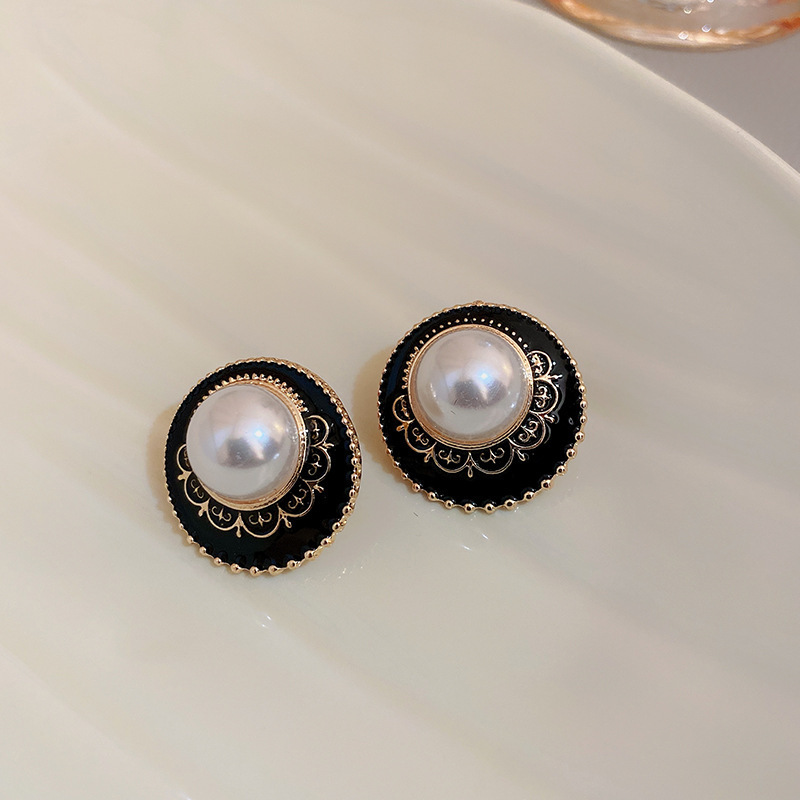 Mid-Ancient Vintage Earrings Fashionable and Versatile Earrings Special Interest Light Luxury High Sense Ornament Wholesale Customization