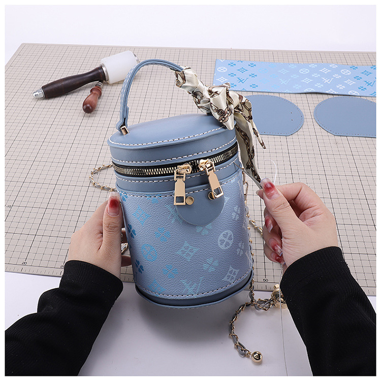 New Fashion Bucket Bag Silk Scarf DIY Handmade Bag Portable Shoulder Crossbody Bag Chain Bag Trendy Printing Material Bag