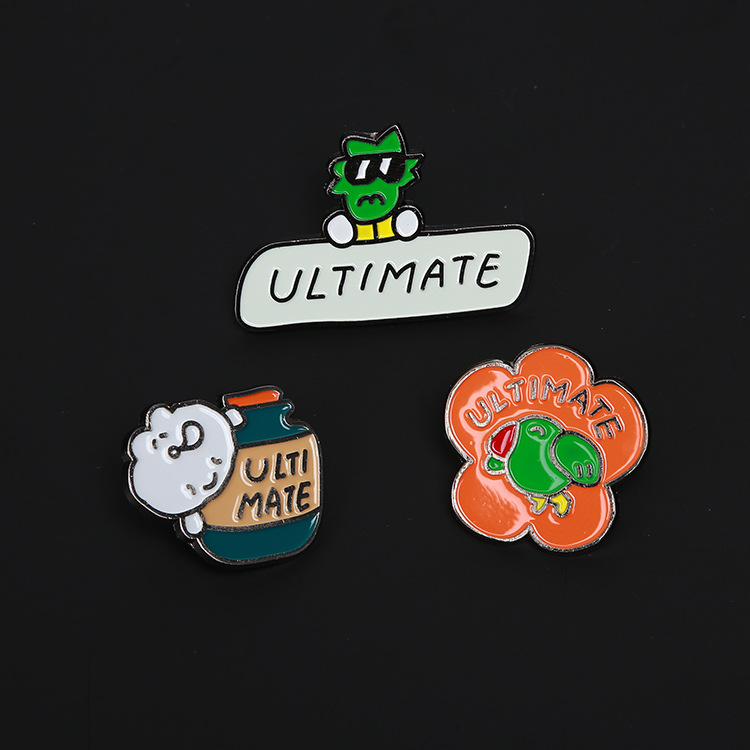 原宿风卡通动漫胸章徽章服装胸针动漫形状胸章礼物订做广告logo