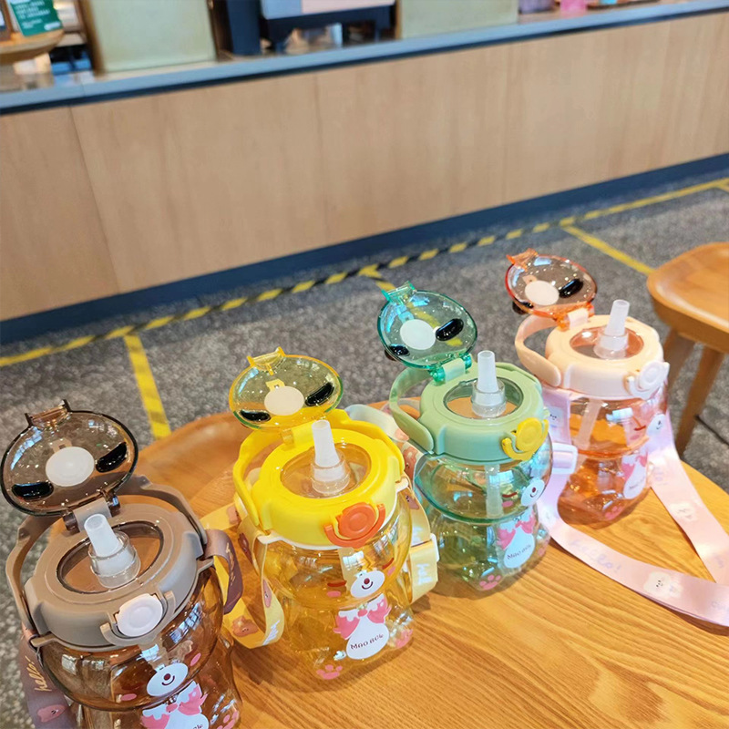Y96 High-Looking Transparent Bear Straw Cup Children Portable Plastic Water Cup Creative Cute Cartoon Drop-Resistant Kettle