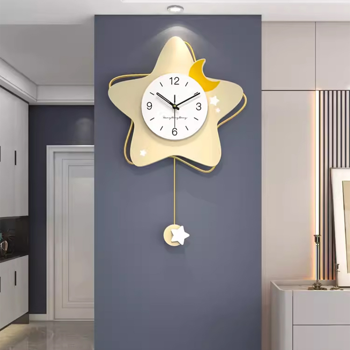 Modern Minimalist and Magnificent Clock Living Room Wall Clock 2023 New Creative Restaurant Decoration Wall Clock Internet Celebrity Home