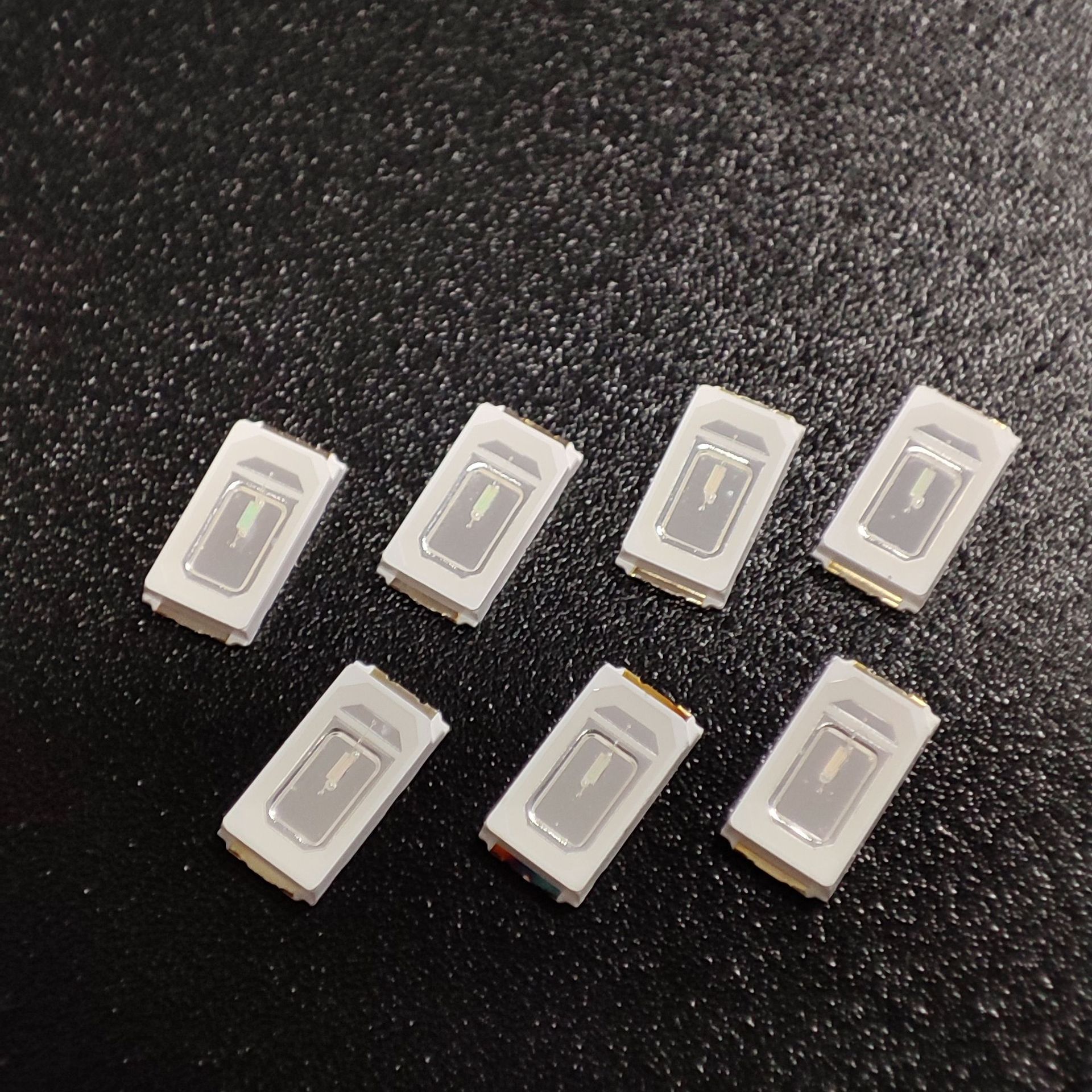 5w黄光灯珠贴片 led黄光贴片 三安芯片铜支架