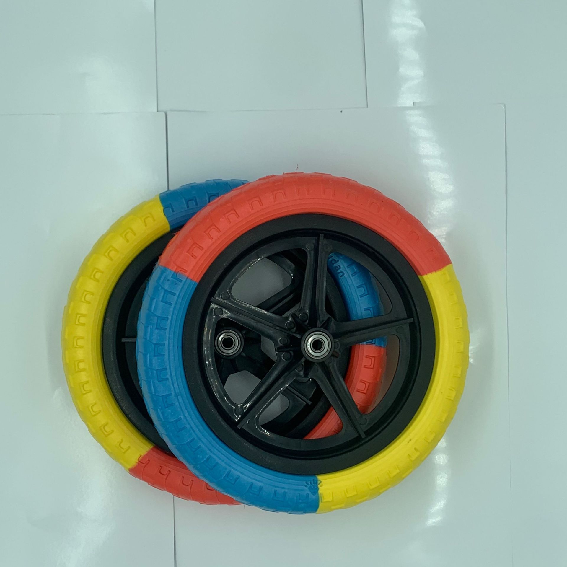 儿童平衡车12寸整车配件无脚踏滑步车零件车轮子轮胎车把