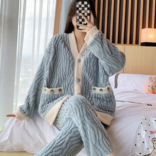 珊瑚绒睡衣女冬款加厚加绒开衫保暖套装韩版宽松两件套家居服套装