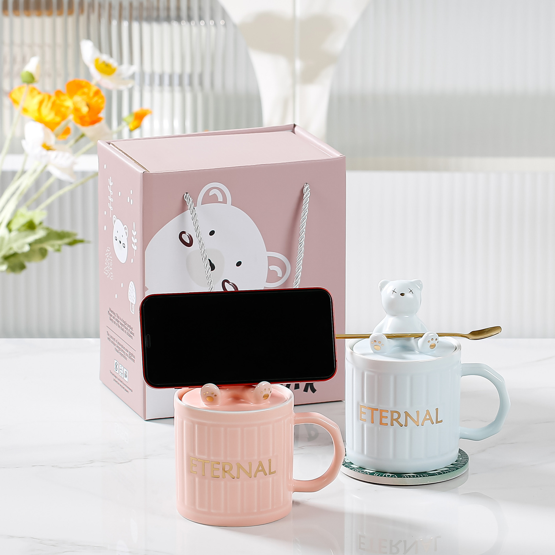 Creative Bear Ceramic Cup Mobile Phone Holder with Lid Cute Water Glass Opening Gift Mug Wholesale