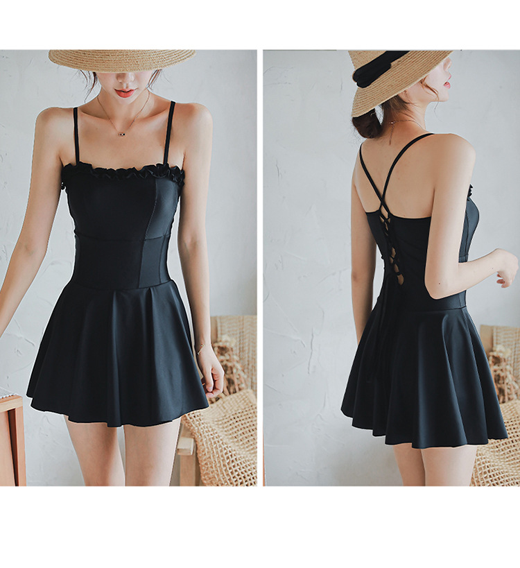 吊带连体泳衣裙式平角保守遮肚显瘦防走光双肩小清新少女泳装