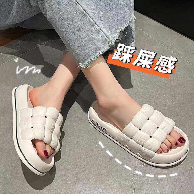 Slippers Women's Summer Super Soft Outdoor Wear Drooping Sandals Student Dormitory Mute Bathroom Non-Slip Slippers Men's Summer