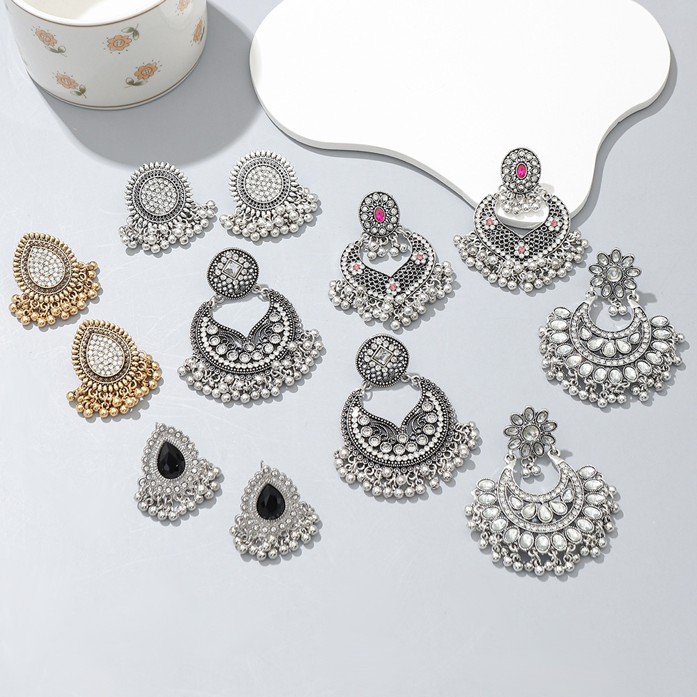 Creative Heavy Industry Antique Silver Diamond-Embedded Bohemian Ethnic Style Indian Fan-Shaped Female Stud Earrings