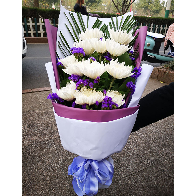 重阳节黄白菊花束济南同城鲜花速递扫墓白事哀悼泰安聊城配送花店