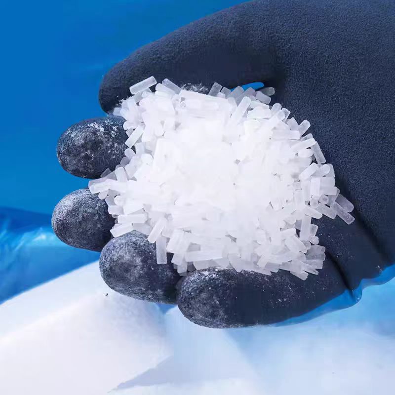 干冰食品保鲜舞台冒烟工业干冰清洗机专用3mm颗粒5公斤块状干冰