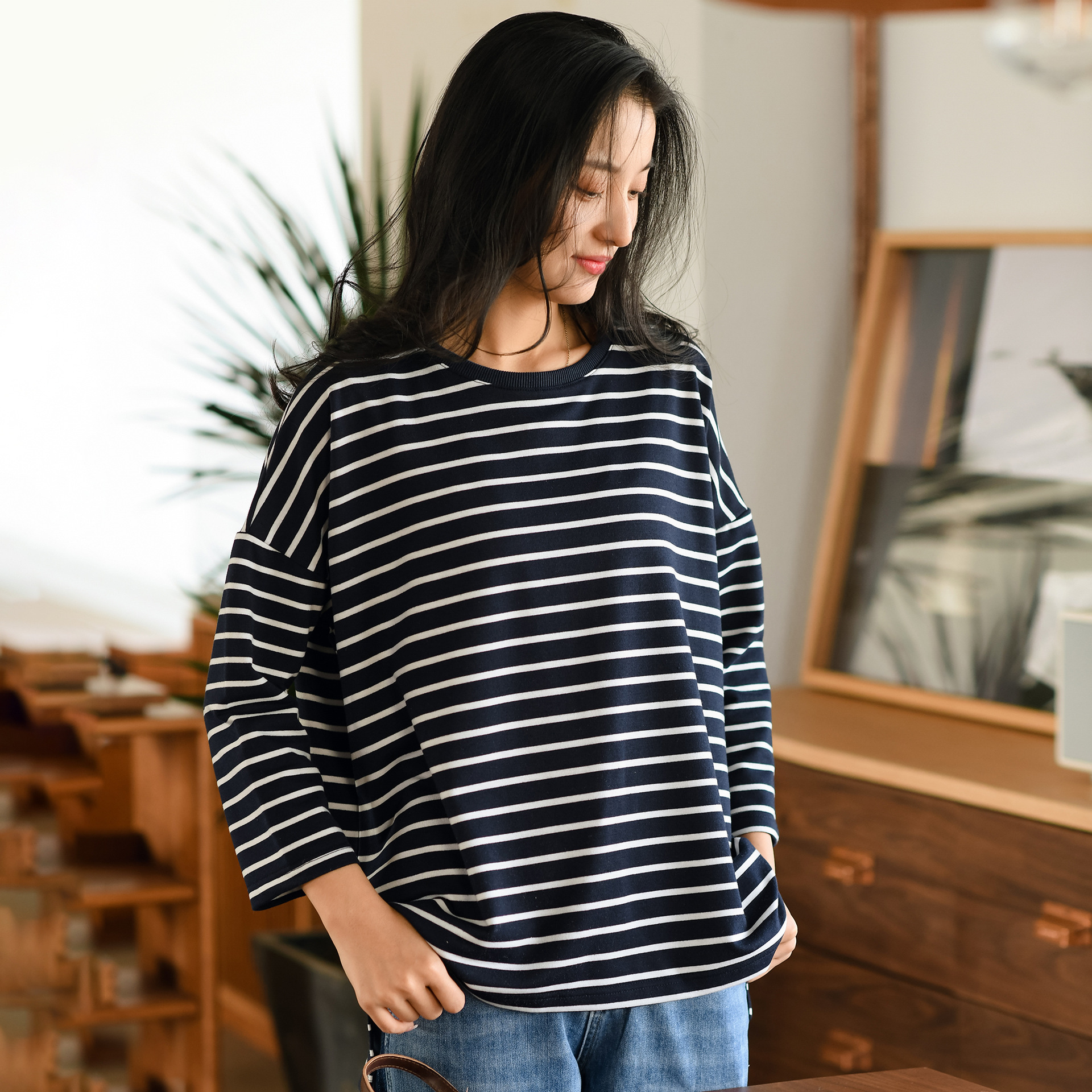 文艺女装2023春季新款圆领条纹t恤女宽松显瘦简约百搭女士上衣