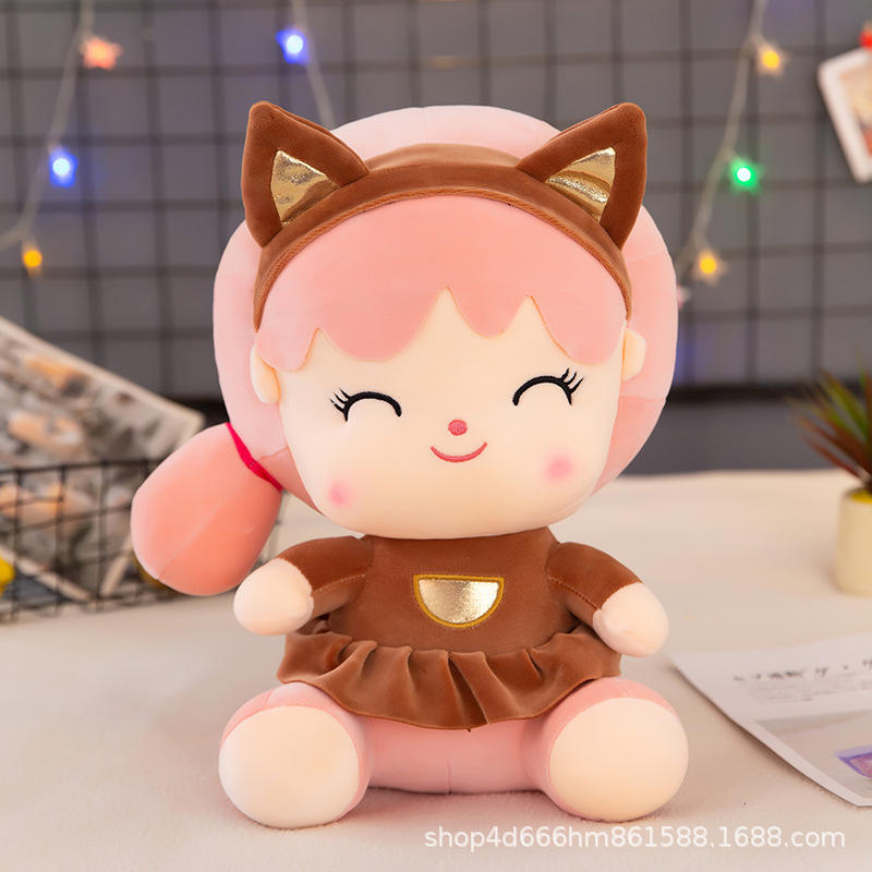 松鼠女孩公仔毛绒玩具可爱变身人偶娃娃送小朋友生日礼物厂家批发