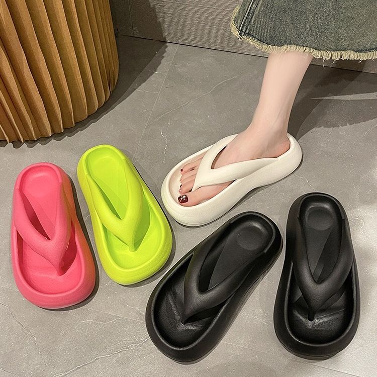 Women's Thick-Soled Flip-Flops Summer Slip-on Outdoor Non-Slip Slippers Simple Ins Trendy Beach Shoes Seaside