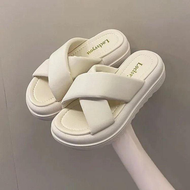 网红时尚高跟拖鞋女2024夏新款外穿鱼嘴坡跟百搭松糕增高一字拖