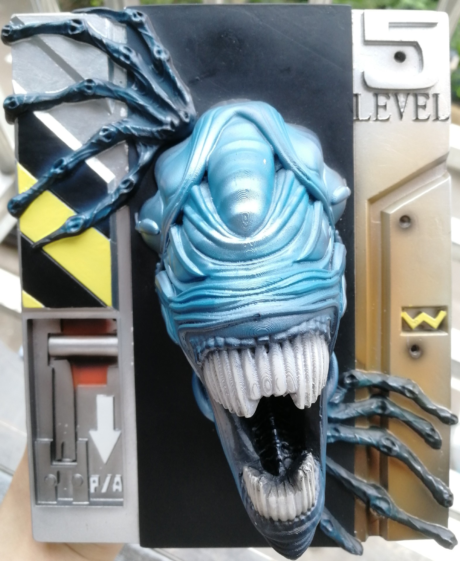 跨境爆款创意毒液恐龙亚马逊异形玩具卡通摆件模型树脂工艺品