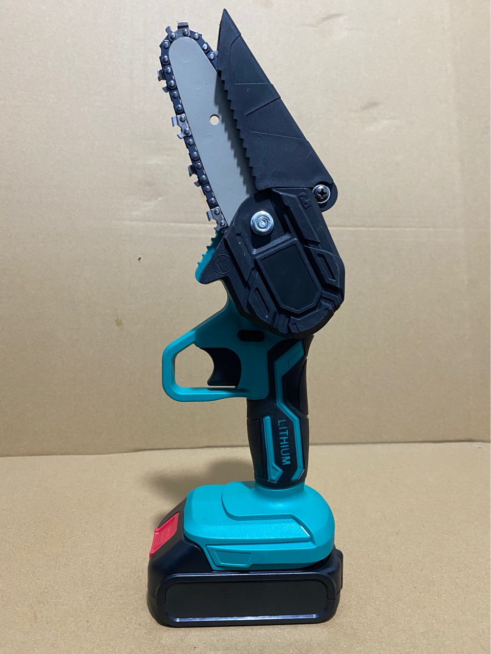 刚巧电锯伐木锯家用小型手持迷你修枝电锯手提充电式锂电池电链锯