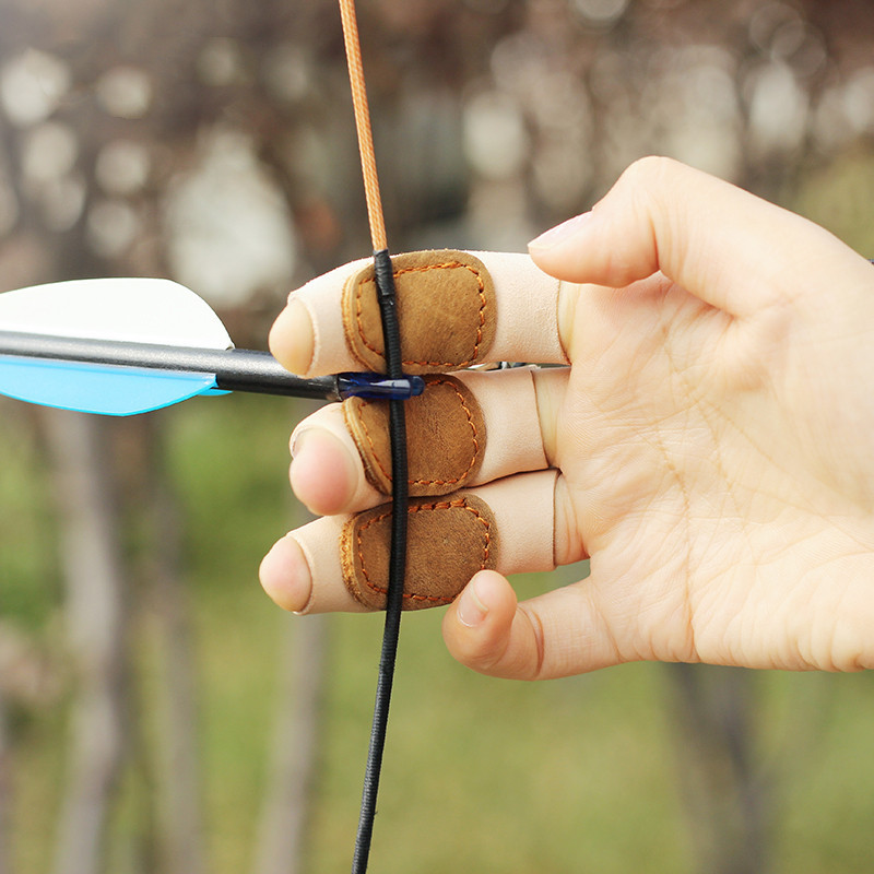 弓箭射箭三指护指加厚牛皮材质复古传统蒙古地中海式射箭护指现货