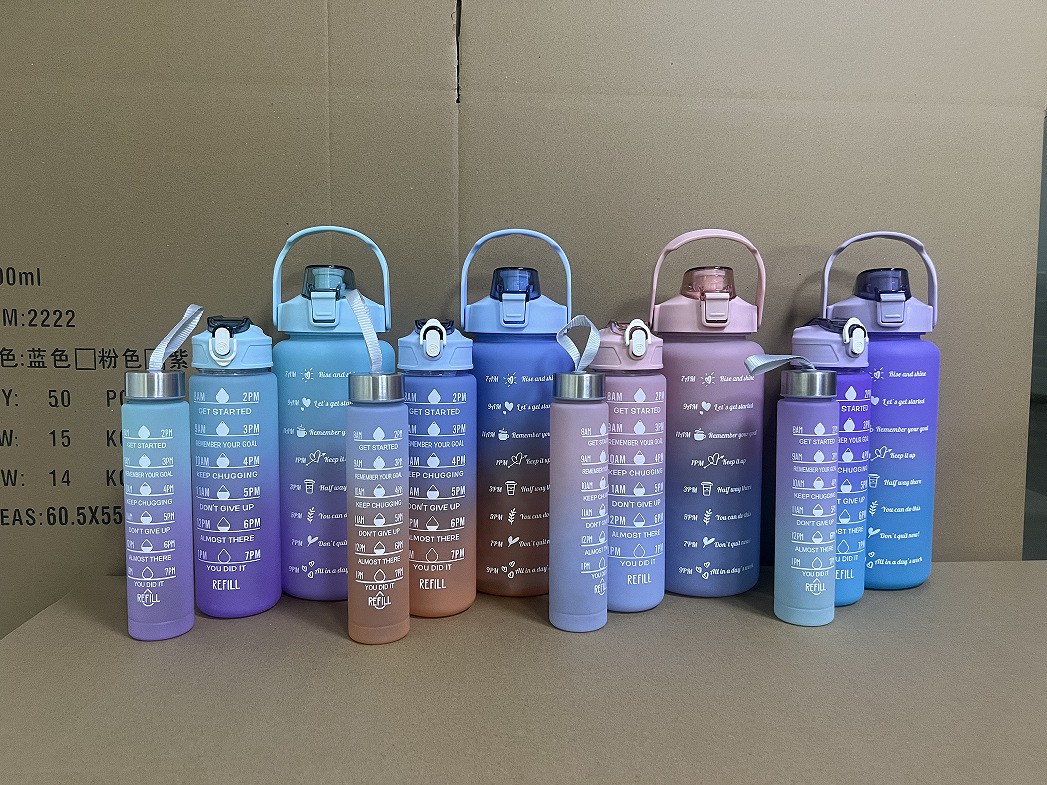 Spot Goods Big Water Cup Large Capacity Plastic Sports Bottle Three-Piece Cross-Border New Gradient Color Grinding Yarn Cup Set Manufacturer