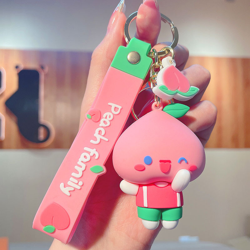 Original Cute Peach Family Keychain Cartoon PVC Epoxy Doll Bag Package Pendant Car Key Ring Wholesale