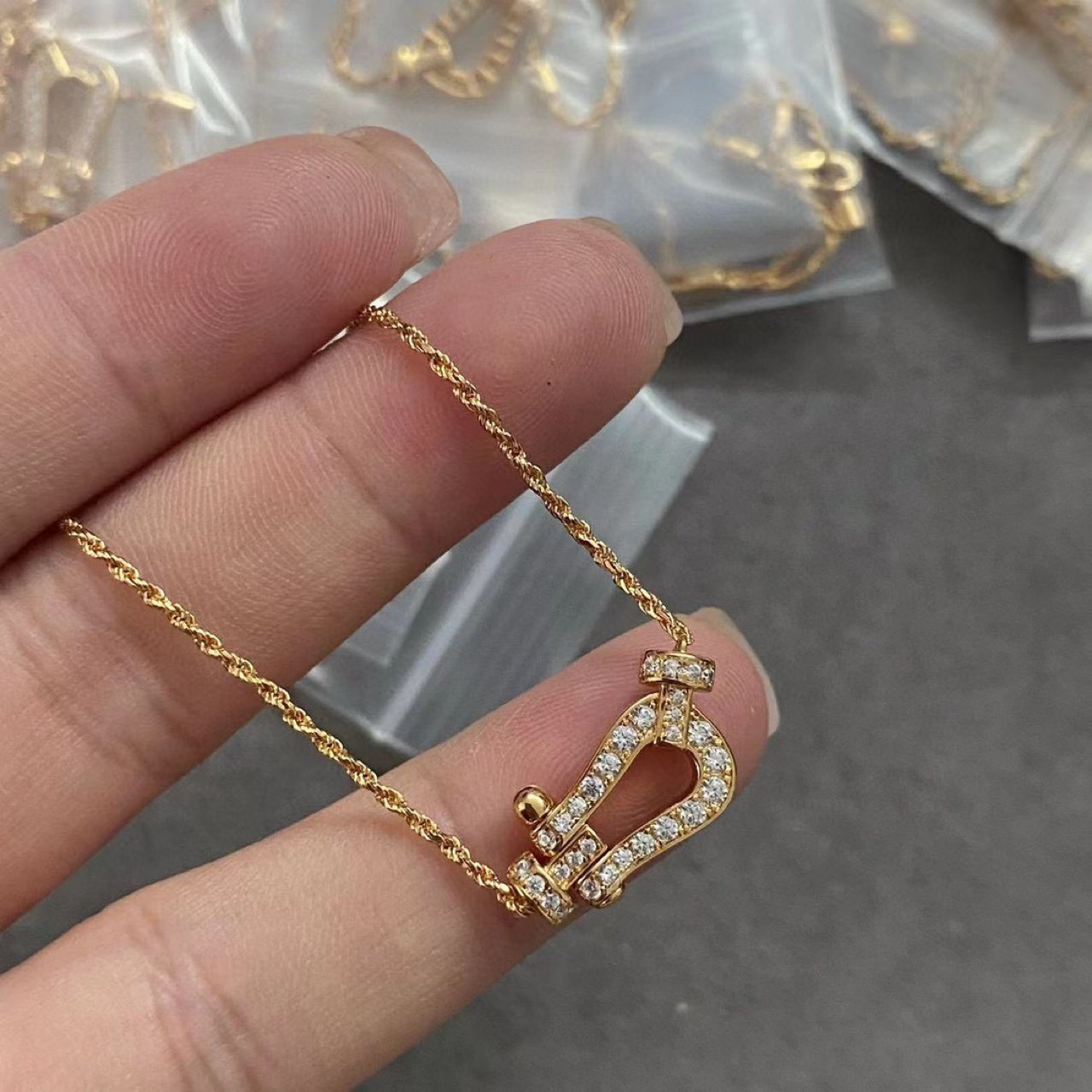 925纯银费雷家马蹄项链镀18k玫瑰金粗链条马蹄扣锁骨链精工高版本