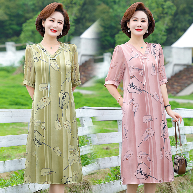 中年妈妈夏装洋气连衣裙2024新款气质中老年女装夏季短袖裙子50岁