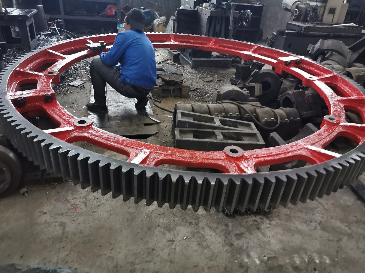 22米回转窑大齿轮轮带托轮定制配件