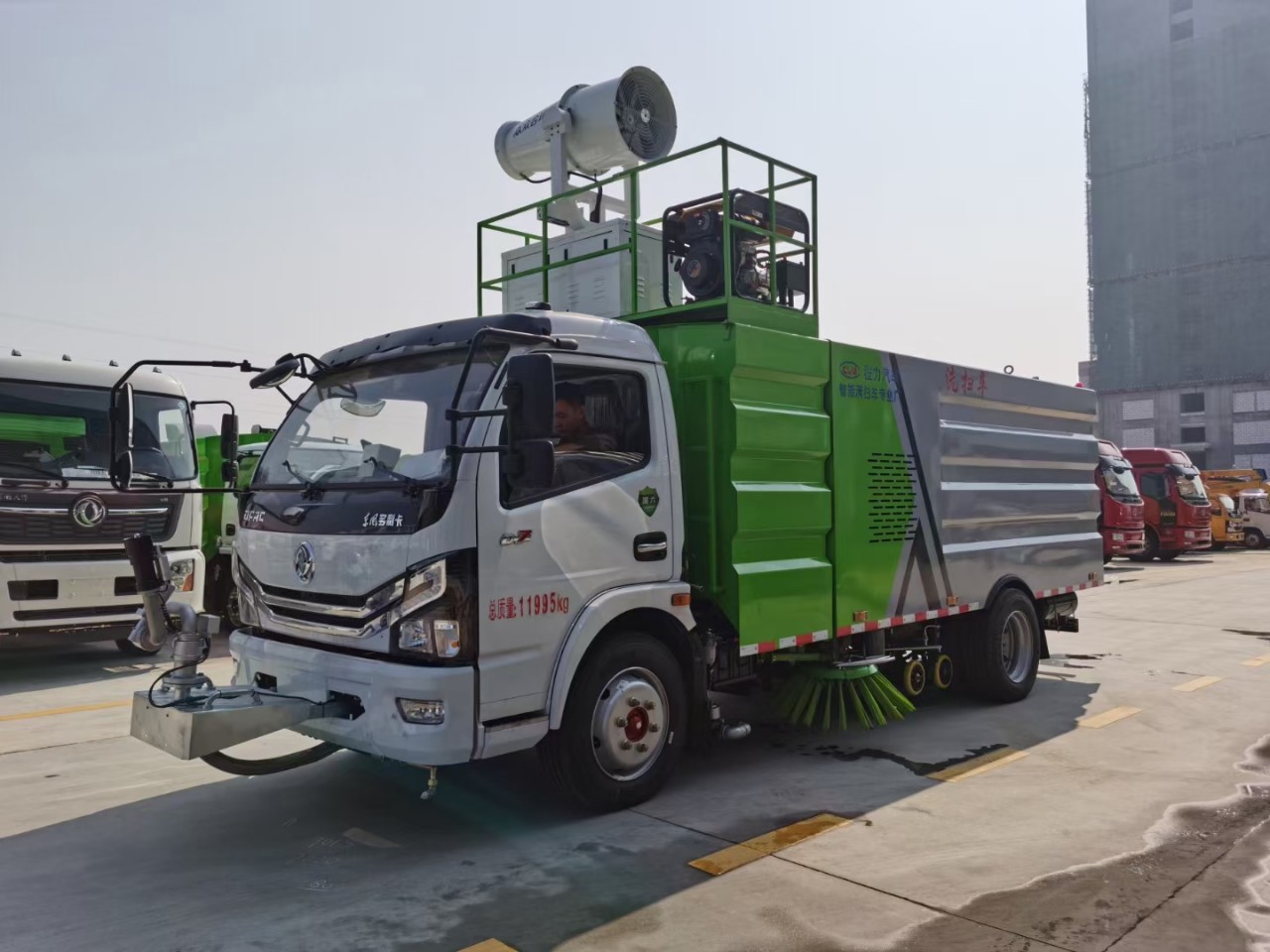 国六东风天锦16方大型洗扫车 天锦铲雪车 大型雪滚扫雪车定金发车