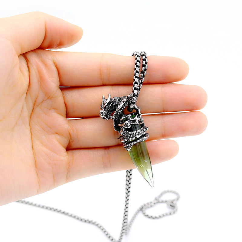 外贸亚马孙电商货源时尚个性钛钢龙牙吊坠青色宝石龙项链饰品批发