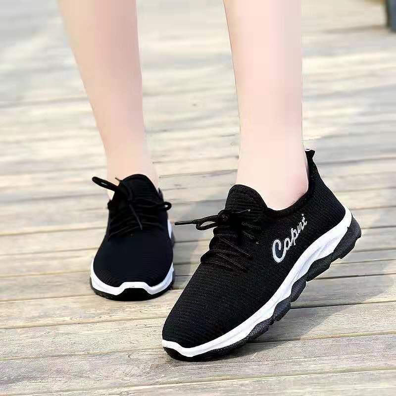 2023 Spring and Autumn Sports Version Pumps Platform plus Old Beijing Cloth Shoes Slip-on Men's and Women's Cloth Shoes One Piece Dropshipping