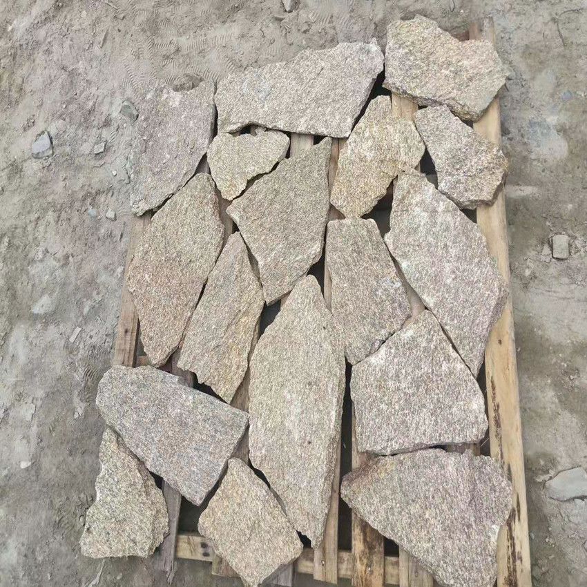 虎皮黄碎拼石 碎拼石文化石 黄石冰裂纹碎拼板 不规则锈板 乱型石