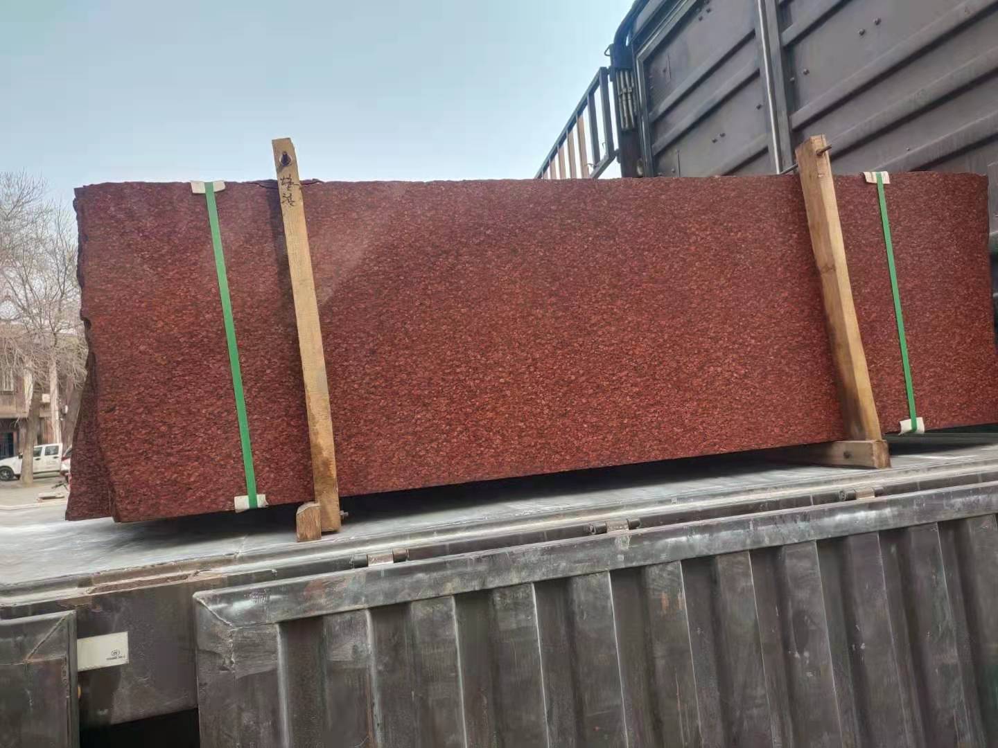 厂家直供北京花岗岩石材大理石台湾红地砖过门石烧面楼梯门槛板材