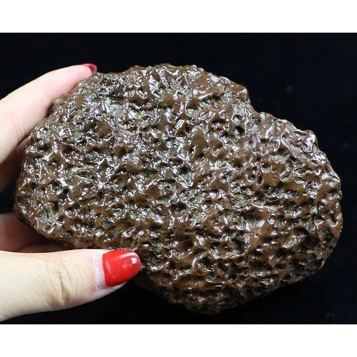 天玉奇石园精品甘沟陨石原石现两公斤的价格随机发