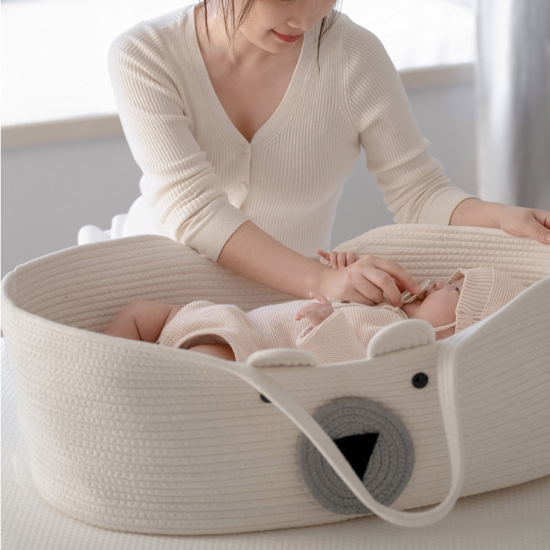 ins新款纯棉手提婴儿篮 手提篮轻便携式婴儿外出睡篮 创意婴儿床