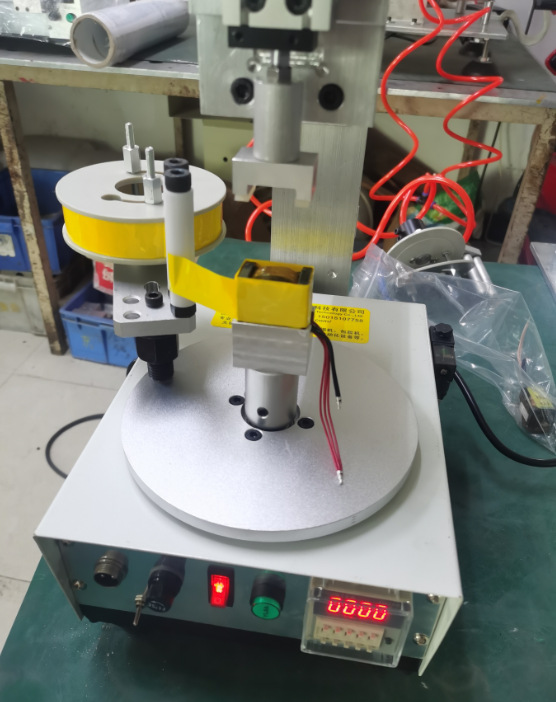 电容自动化设备