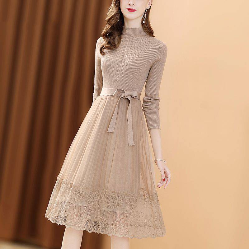 针织连衣裙女2022秋冬新款网纱拼接蕾丝修身收腰打底中长款毛衣裙