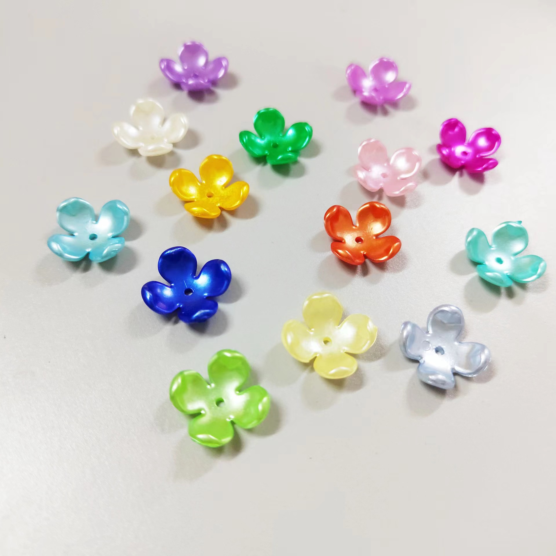 现货批发幸福花材料珍珠色四叶花瓣花片铃兰花abs仿珍珠diy手工串