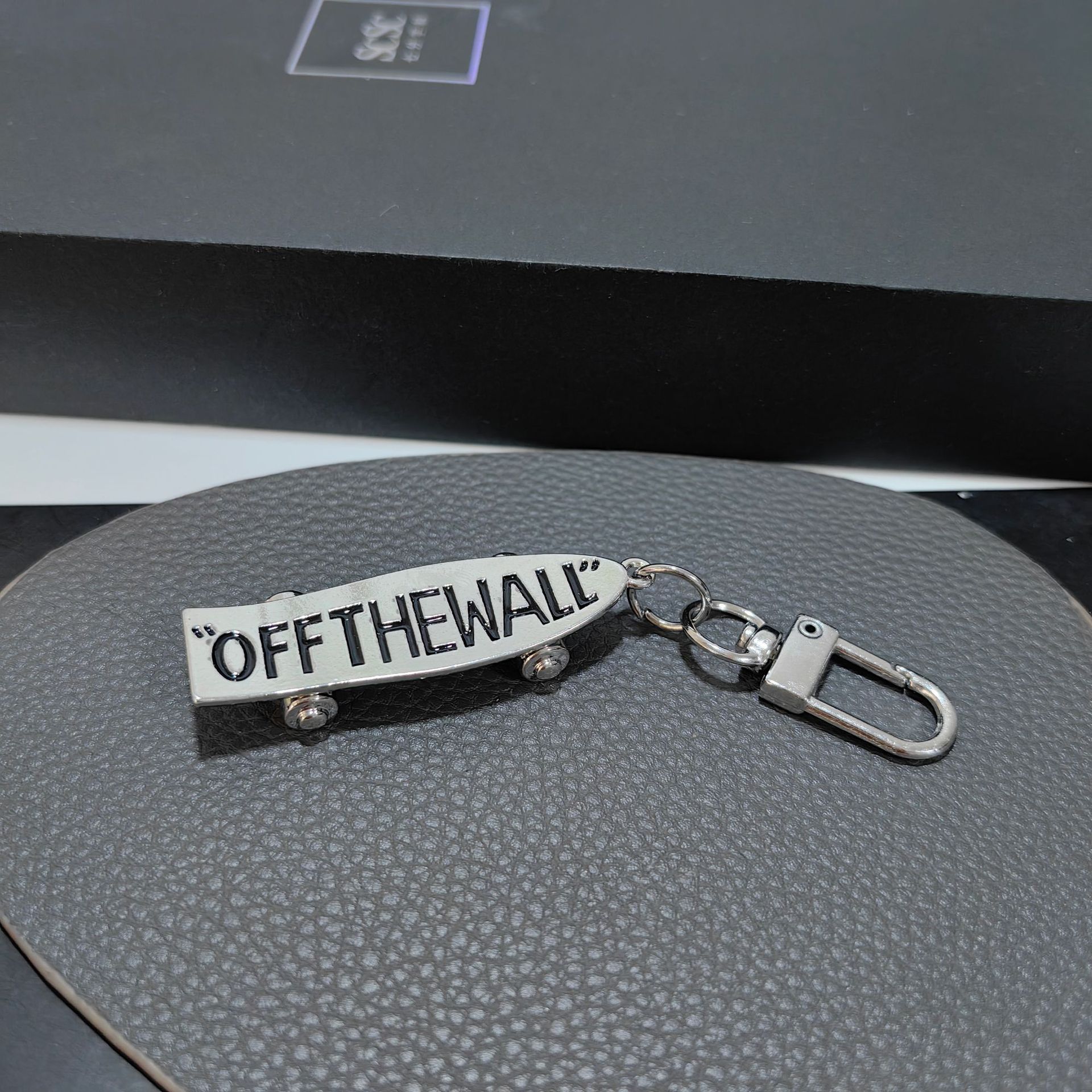 Cross-Border Letter Scooter Keychain Zinc Alloy Pendant Punk Style Car Key Chain Bag Pendant Gift